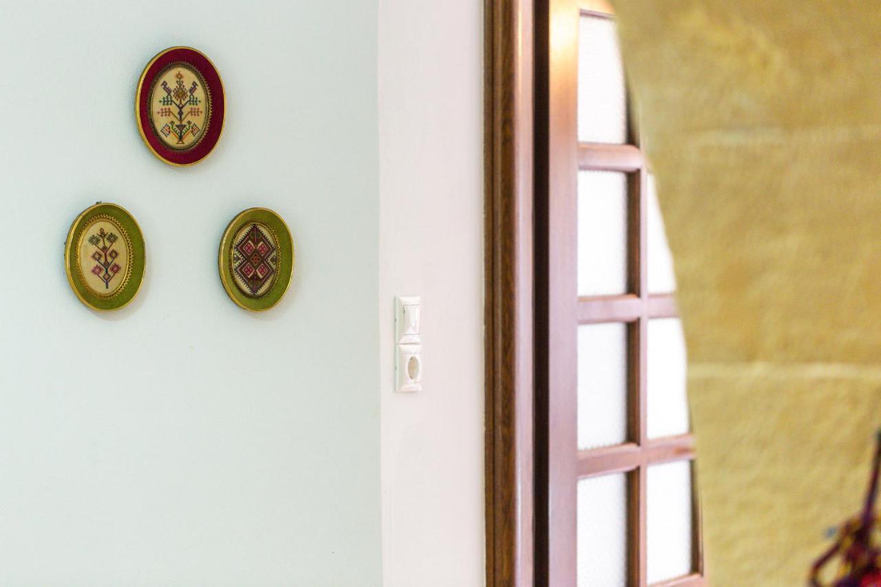 Enastron Guest House Rethymno  Bagian luar foto