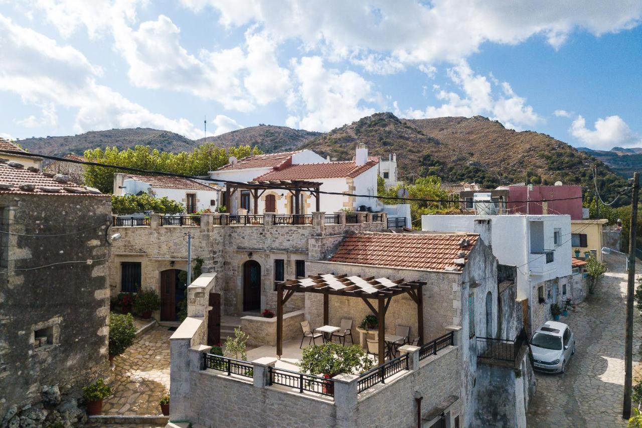 Enastron Guest House Rethymno  Bagian luar foto