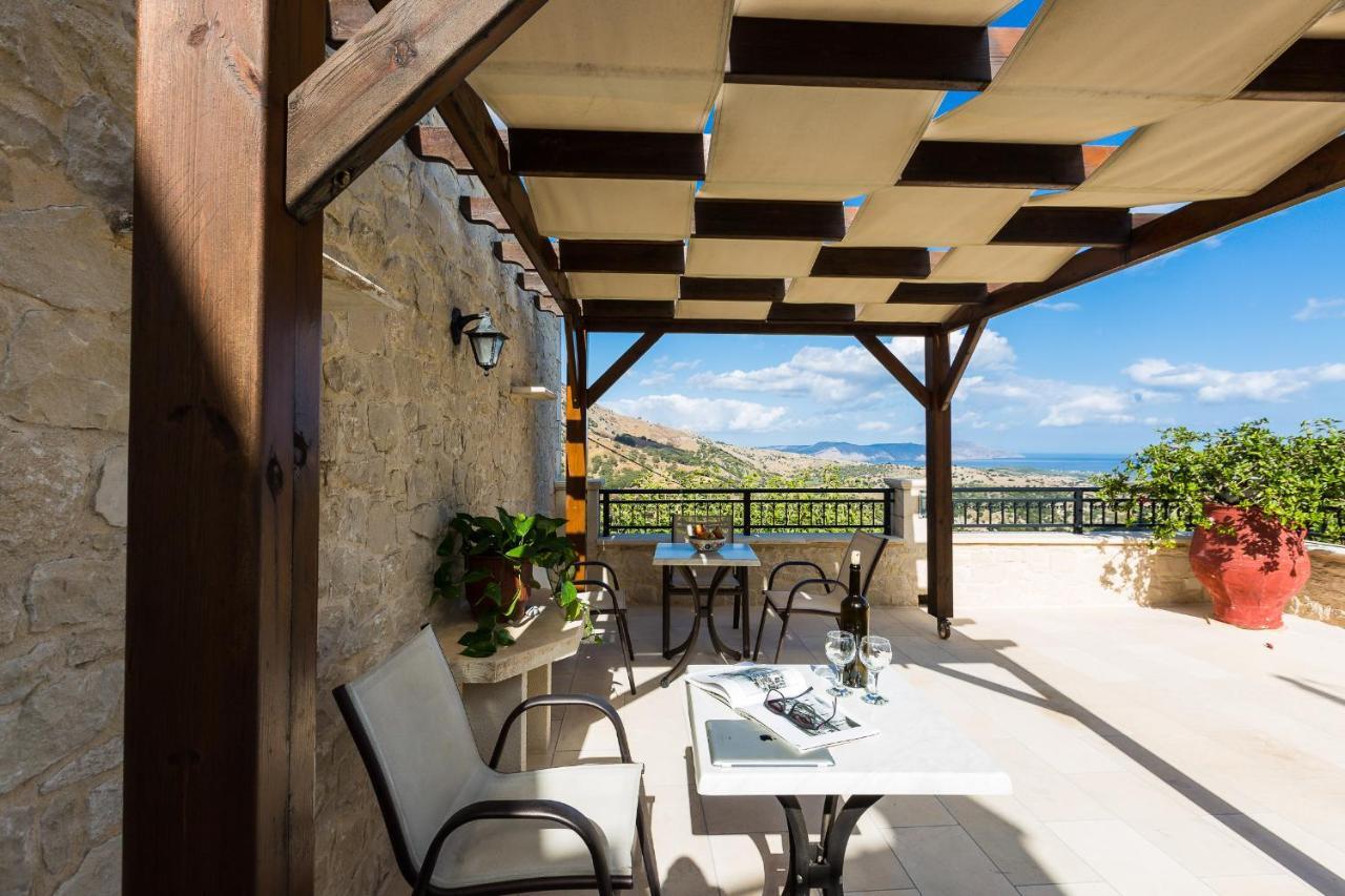 Enastron Guest House Rethymno  Bagian luar foto